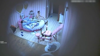 深夜2100约了个短裙娃娃音妹子，休息下再来第二炮回交猛操