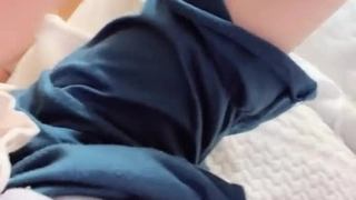 家伙性交嘴巴和猫的顺从的红发美丽，然后在束缚她的脸上 - 束缚恋物癖