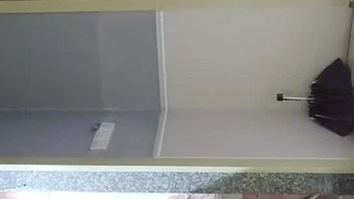新来的小少妇全程露脸闷骚型了，听狼友指挥镜头前玩逼特写水好多，道具抽插浪荡呻吟玩弄骚奶子精彩刺激不断第04集
