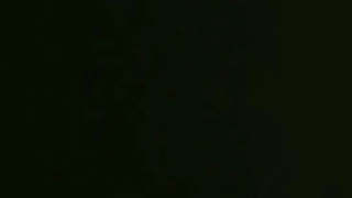 床边后入猛操细腰美臀性瘾女友 操的直叫BABA